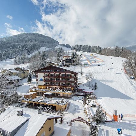 Alpin- Das Sporthotel - Ski In Ski Out Cityxpress, Summercard Included Τσελ αμ Ζέε Εξωτερικό φωτογραφία